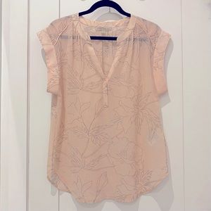 Banana Republic pink floral top with cap sleeves